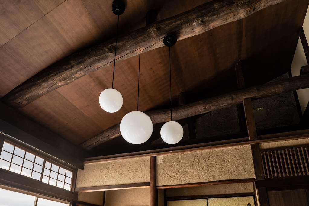 Nazuna Kyoto Gosho Стая снимка